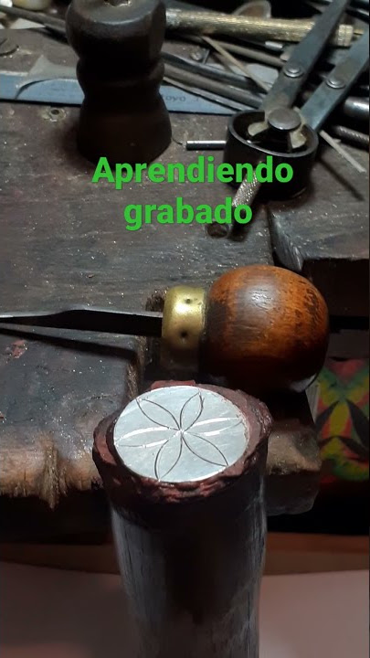 aprendiendo grabado con buril
