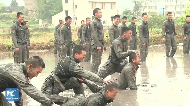 Armed police undergo anti-terror training in SW China - DayDayNews