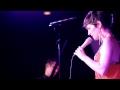 Capture de la vidéo Sara Gazarek & Josh Nelson Perform "And So It Goes"