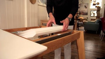 The Bianco II extending dining table