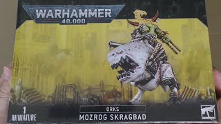 ORKS - Mozrog Skragbad - Unboxing (WH40K)