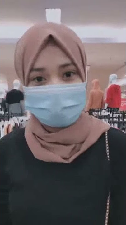 Video Halu buat story wa belanja bareng cewe cantik.