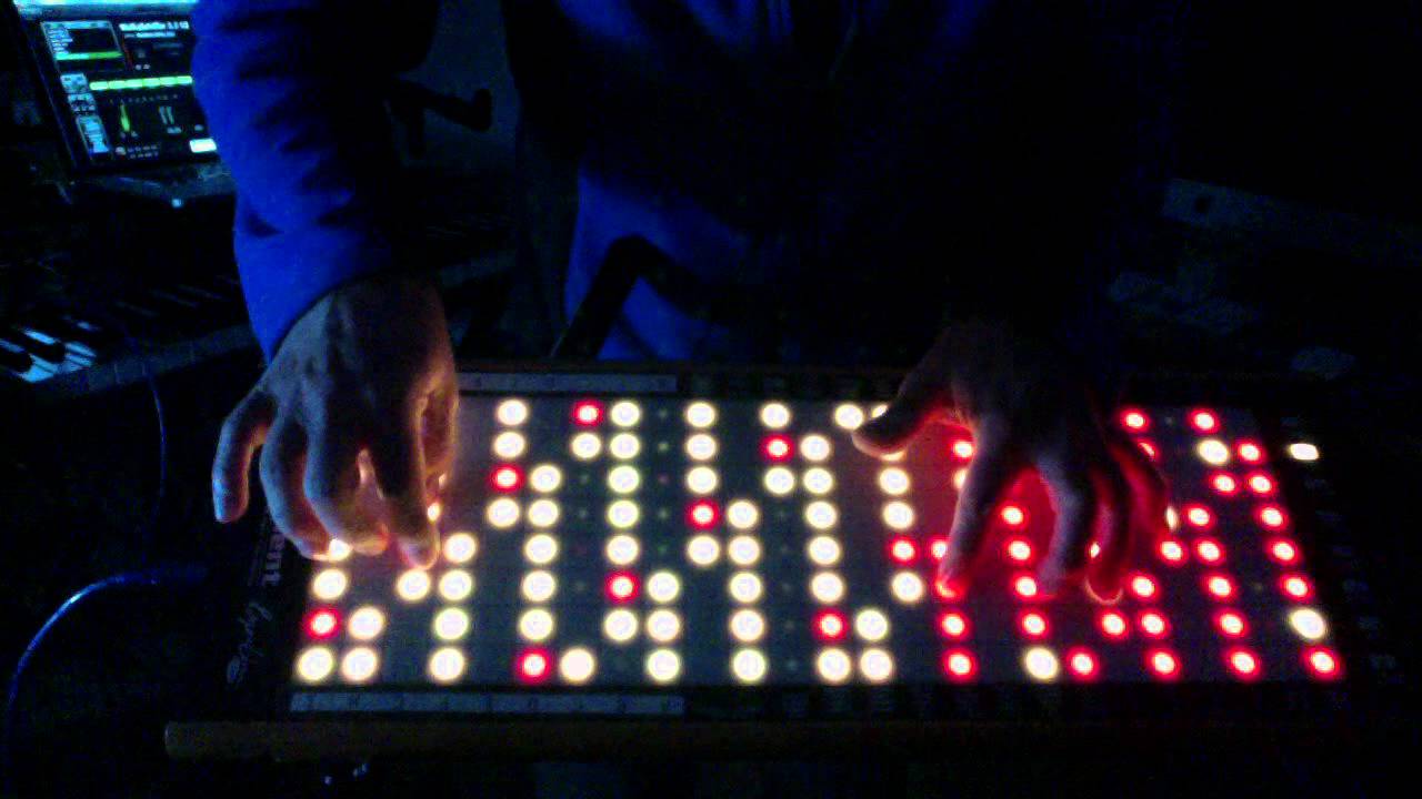 Linnstrument - Rob Kastler plays "Harry Slime ;-) Expanded"