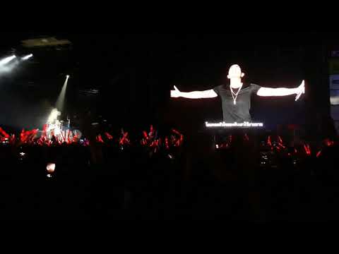 CLASH AWAKE CONCERT กอด, ไฟรัก 2018