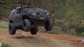 Toyota Jamboree 2021 FJ Cruiser Jumps  Stampede Run - Airbags Deployed