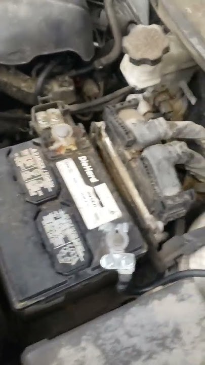 Change out the battery 2012 Kia Soul Part 1 - YouTube