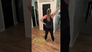 8U FIRST PART OF HALFTIME ROUTINE (Cats) SLOW COUNTS