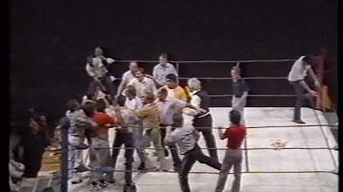 Salisbury Vs Temelkov - Brawl at The Sydney Opera ...