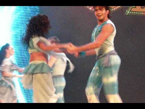 Ленинград - huyamba (Brasil dance show lotte world 2009)