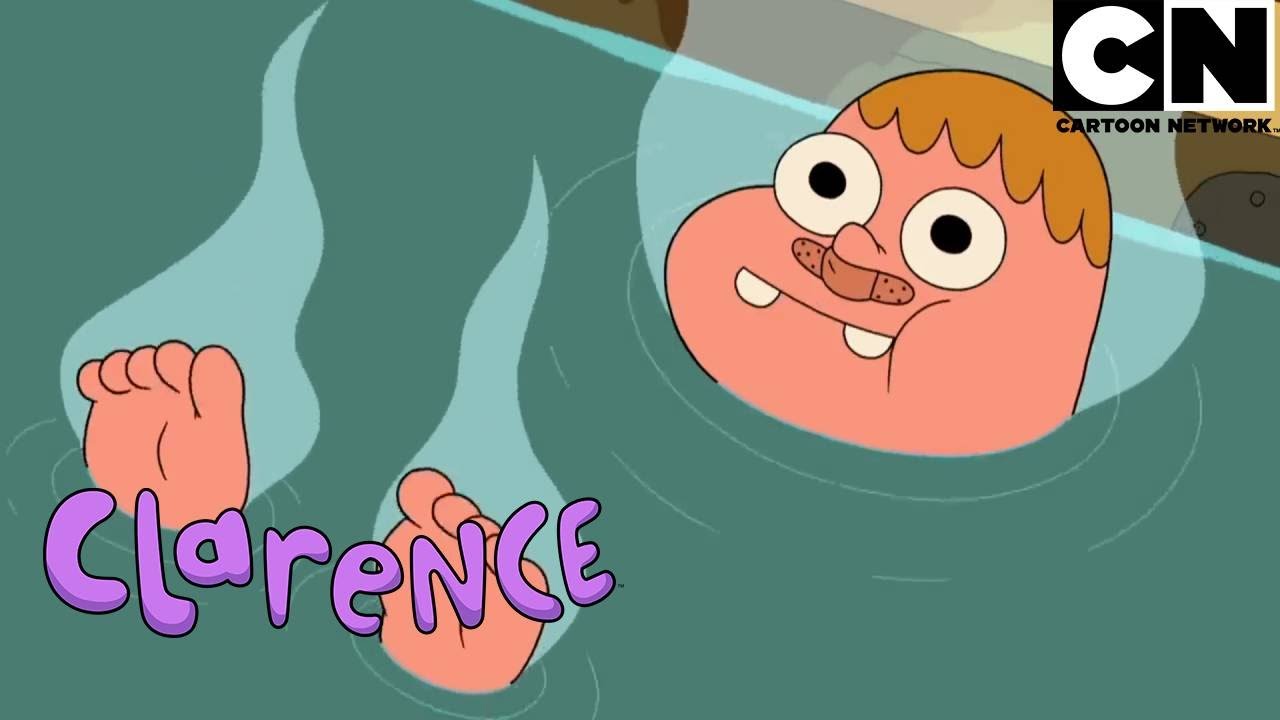 Una amistad fuera de lo común | Clarence LA | Cartoon Network