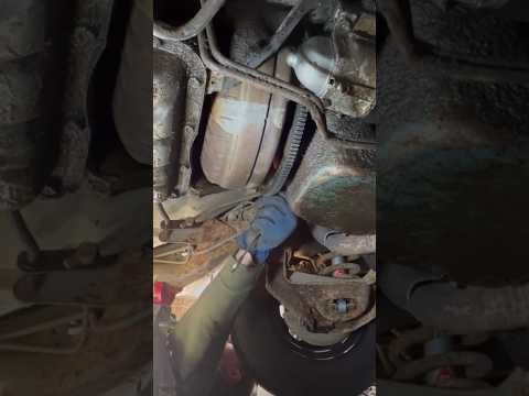 Never forget to remove the torque converter bolts 😬 We’ve made that mistake once #theroygarage