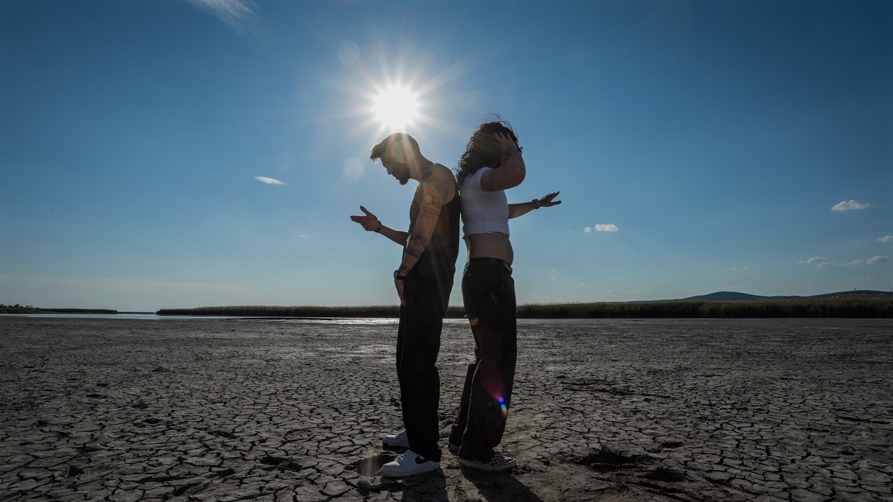 Mirror Glimpse - BSW X Nagy Bogi Type Song (Official Music Video)