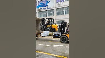 Plastic Injection Mold - Container Loading  #manufacturing #injectionmold #machine #cnc