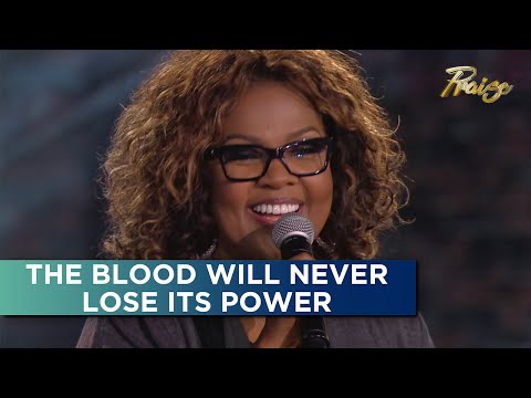 @OfficialCeCeWinans  | The Blood Will Never Lose Its Power (Andrae Crouch Cover) | LIVE