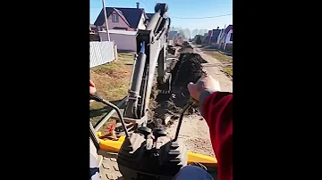 آموزش کار کردن با بیل مکانیکی بکهو تراکتور Training To Work With Excavator Tractor 