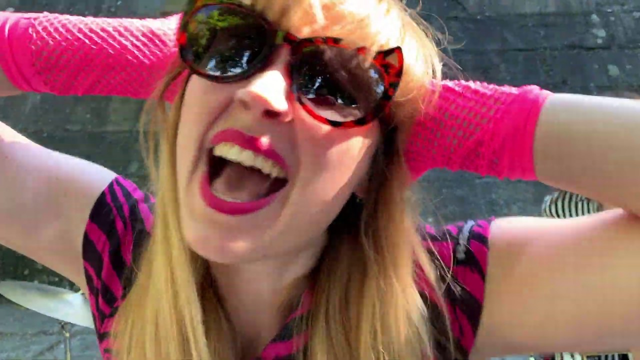 The Cleopatras "Onigiri Head" (Official video)