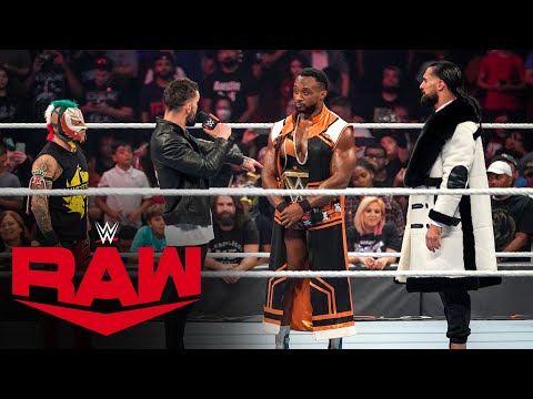 Rollins, Mysterio, Bálor and Owens step to Big E: Raw, Oct. 25, 2021