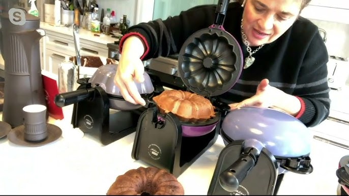 ✨️Mini Bundt Cake Maker✨️ from @DASH #fyp #parati #bydash