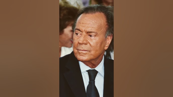 Triste final de Julio Iglesias - YouTube