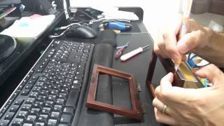 DIY　100均の蝶番で二つ折りの写真立てを自作