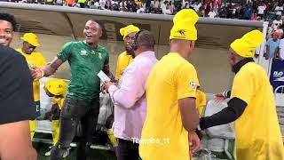 Mdu Shabalala receiving some words of advise from Doctor Khumalo #10Betambassador