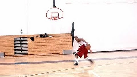 Dre Baldwin: In & Out Crossover Counter Move - Double In & Out Driving Finish |  Derrick Rose Moves