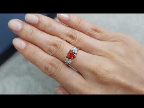 Vivid orange spessartine in heart shape 2.15 ct, Africa Video  № 3