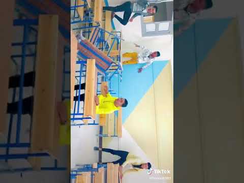 علمونا فى مدرستنا ازاى نحبها