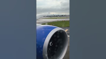 The BEST Spool-Up Sound in Aviation! GE90 on Boeing 777-300ER #shorts