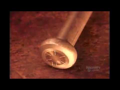 Vídeo: Como um parafuso é feito?