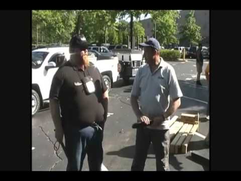 2009 BLADE Show - Donavon Phillips and Ian Allen-R...