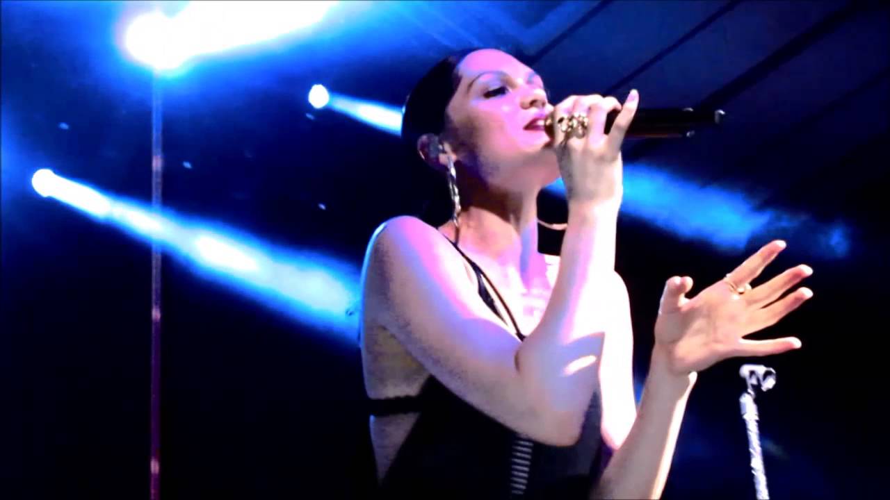Jessie J - Girl Effect Live