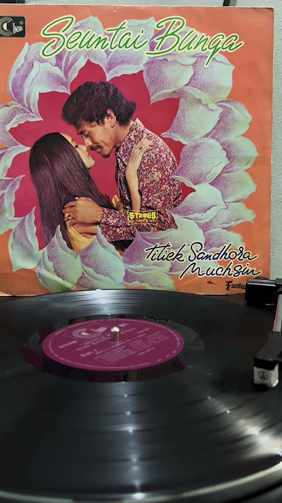 Sayang Disayang - Titiek Sandhora & Muchsin (1973) #piringanhitam #musikindonesialawas #vinylrecord