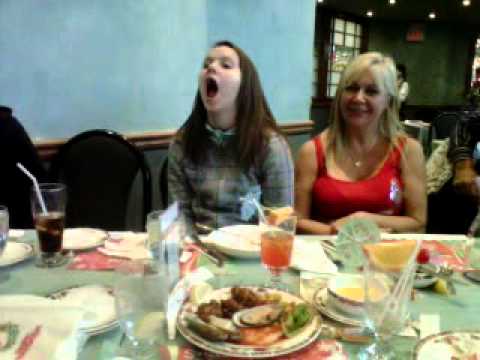 Food Fight In Restaurant - YouTube