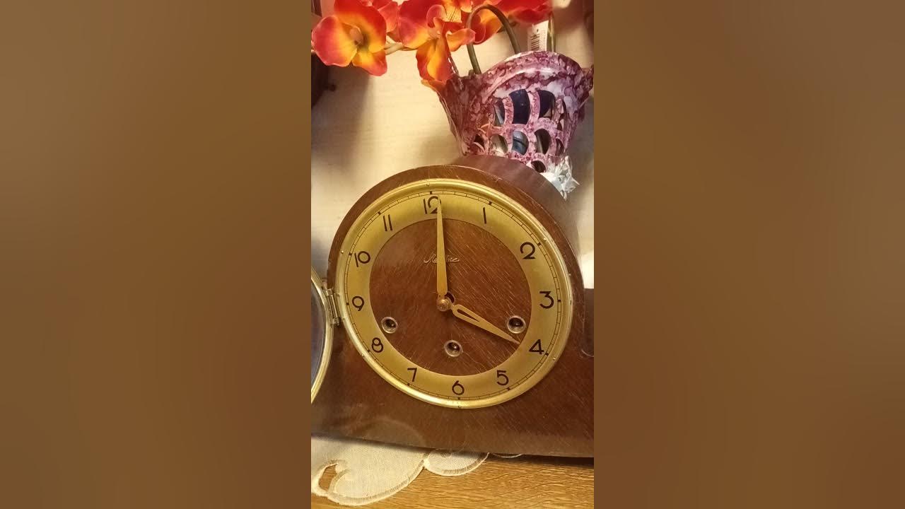 житель часов с боем. бой часов. бой волшебных часов. включи бой часов. бой часов.