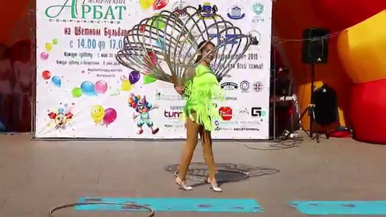 ⁣Тюменский Арбат - Жар-птица - Летний танец с обручем