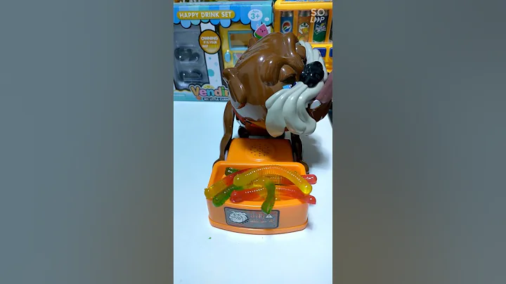 AMAZING GUMMY WORM & THE ANGRY MAD DOG #viral #shorts #trending #asmr #satisfying #youtubeshorts