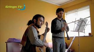 Ma Yofes y Kalinka tocado con clarinete acompañado por la guitarra by Gringo TV Español 529 views 4 years ago 5 minutes, 46 seconds