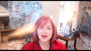 Portrait of Irish Contemporary artist #NiamhOConnorArt