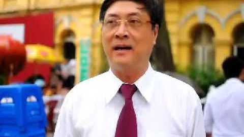 Thầy Hiệu Trưởng THPT Việt Đức nói lời chia tay teen12 Hoahoctro.vn |