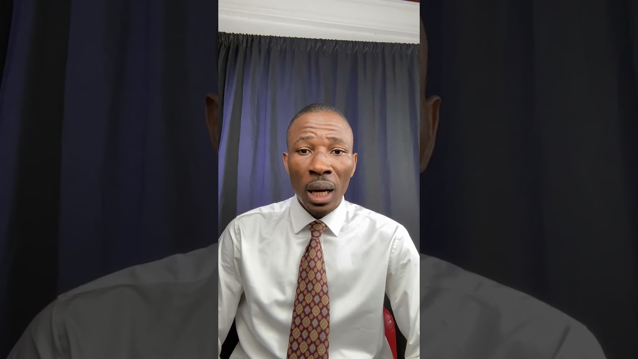 Бог говорит, что я должен тебя предупредить... Молчи... Больше ни слова не говори...