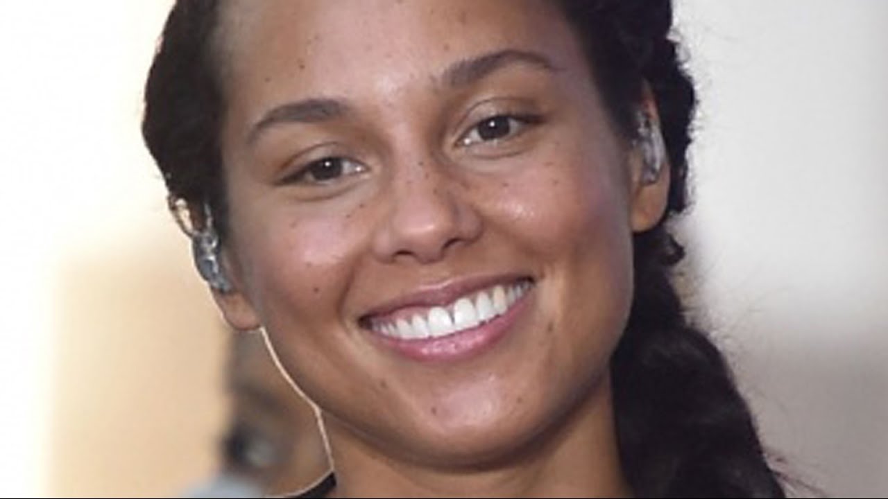 alicia keys without makeup