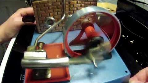 Steam engine, some slow-mo.