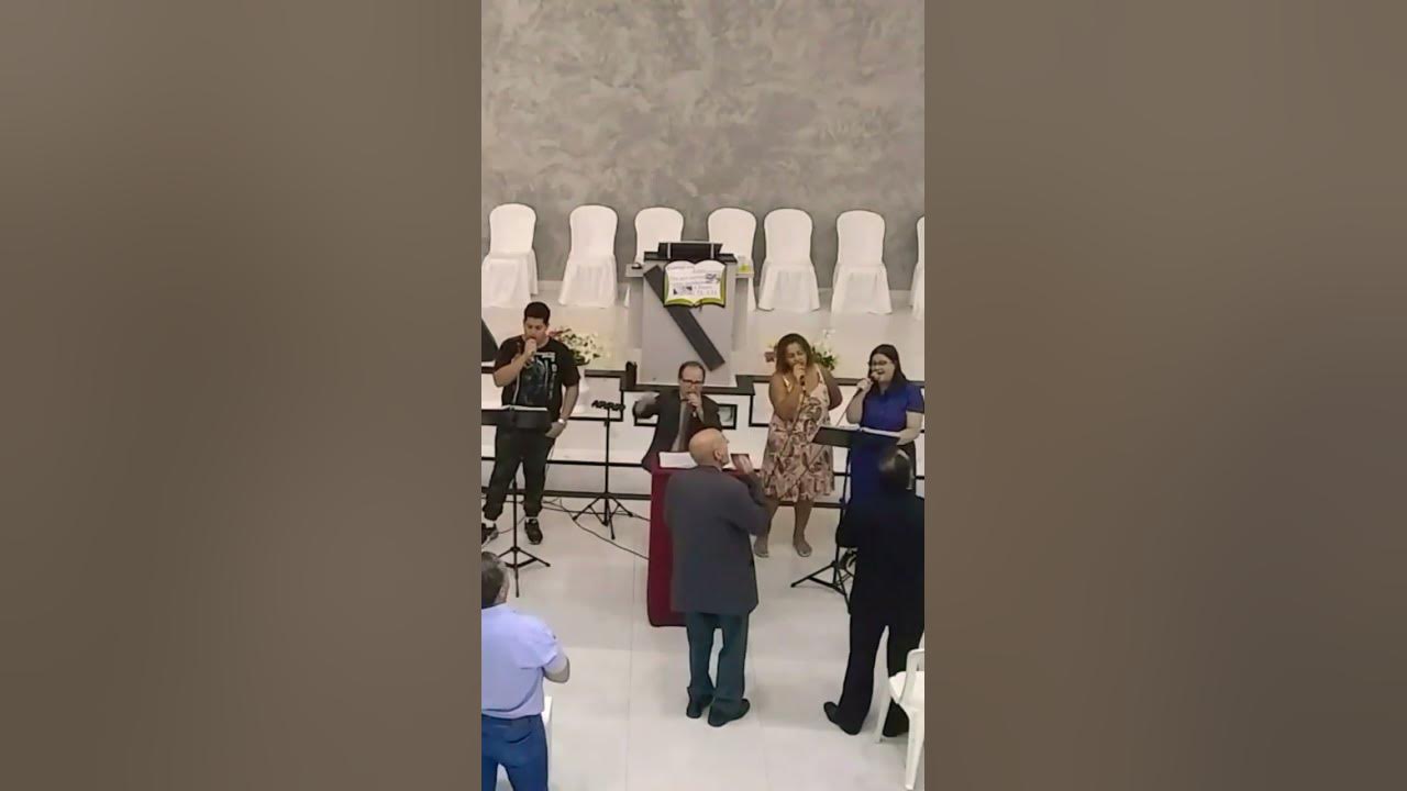 Se o sol se por e a noite chegar tu és quem me guia Ministério de