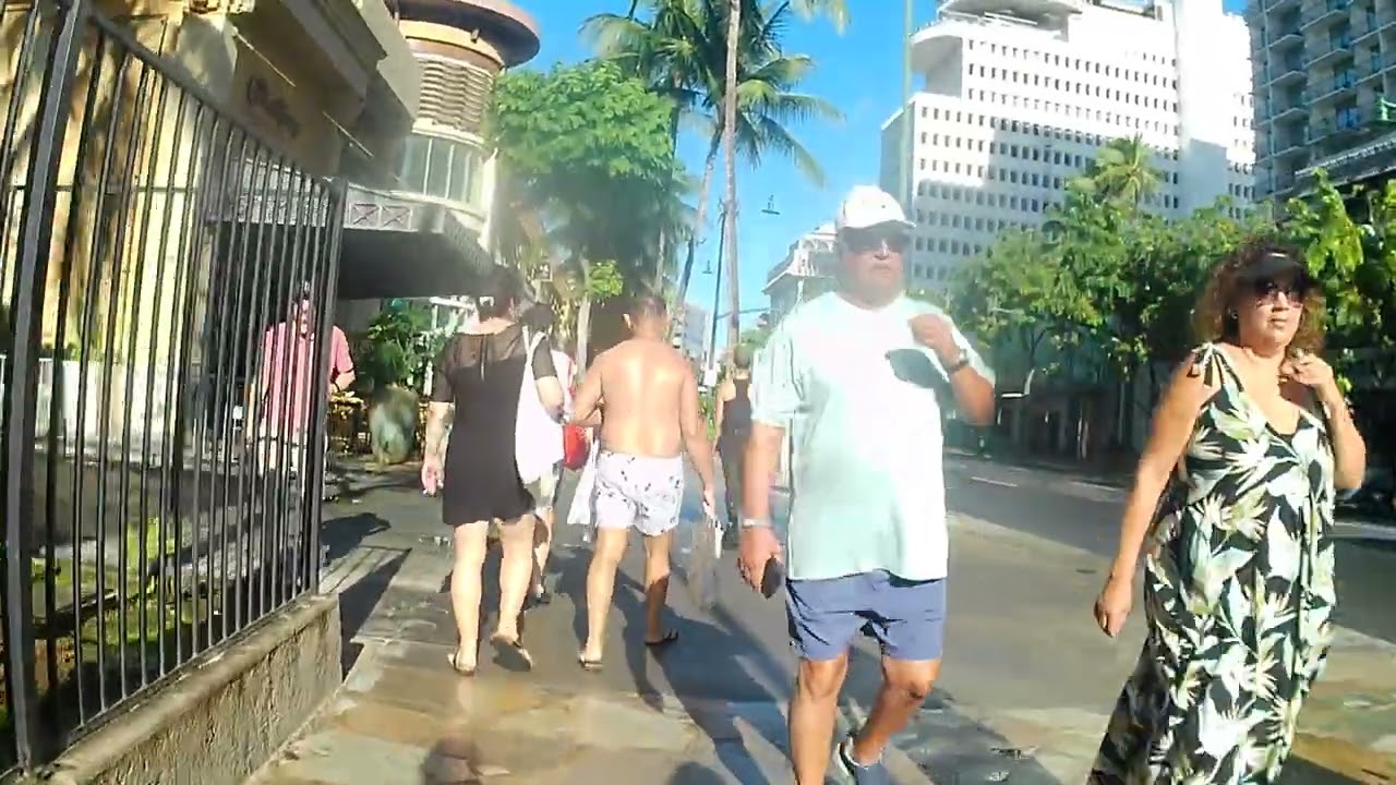 our morning walk thru Waikiki