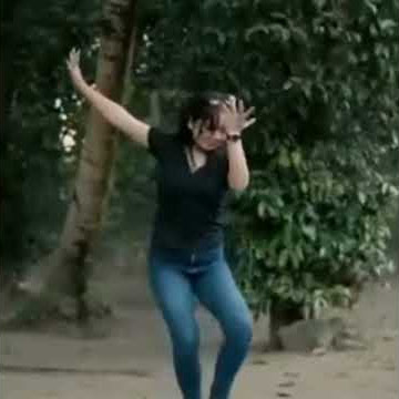story'wa cewek cantik joget santuy