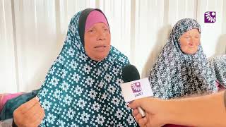 الحاجة أم يونس عليوة تجمع النساء في مخيمات النزوح وتعلمهن القرآن الكريم