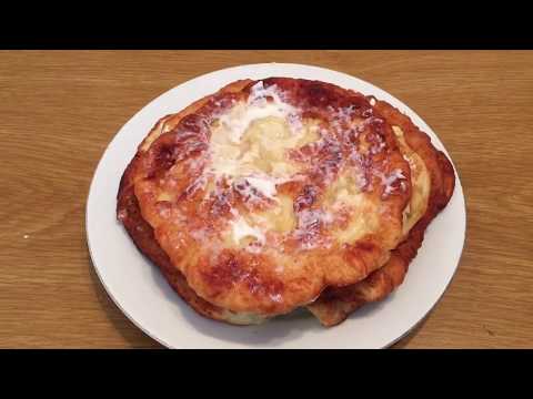 Schnell & einfach leckere Langosch Selber Machen. || How to bake simple & easy Homemade Hungarian Lá. 