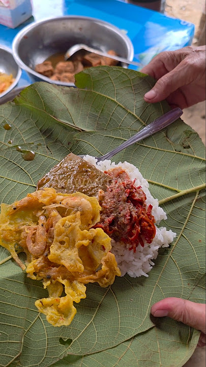 cheap jamblang rice, lots of beef lung, fried food 14,000 #food #foodie #culinary #selling ideas