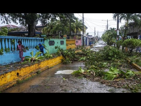Ο τυφώνας «Τζούλια» έπληξε την Κεντρική Αμερική
